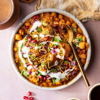 Samosa Chaat/ Chana