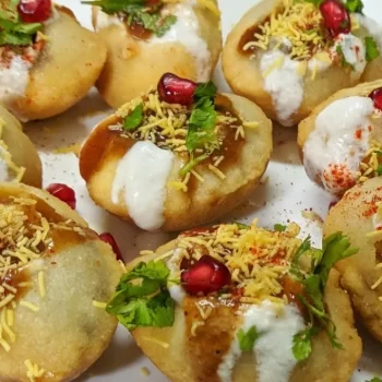 Dahi Gol Gappe